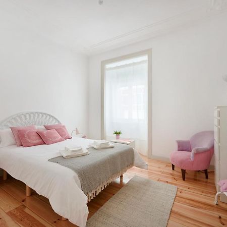 Sunny Apartment With Balcony! Lisboa Eksteriør billede