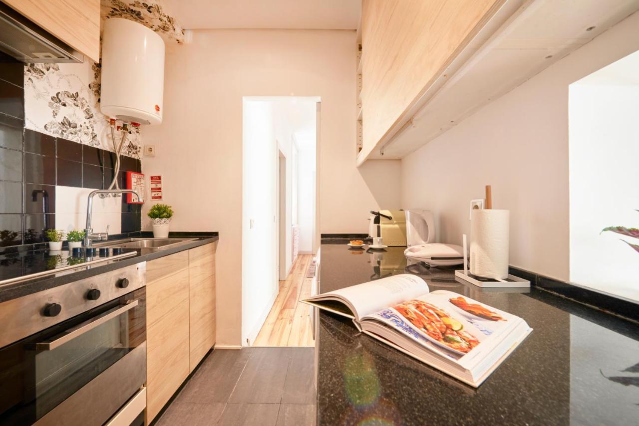 Sunny Apartment With Balcony! Lisboa Eksteriør billede