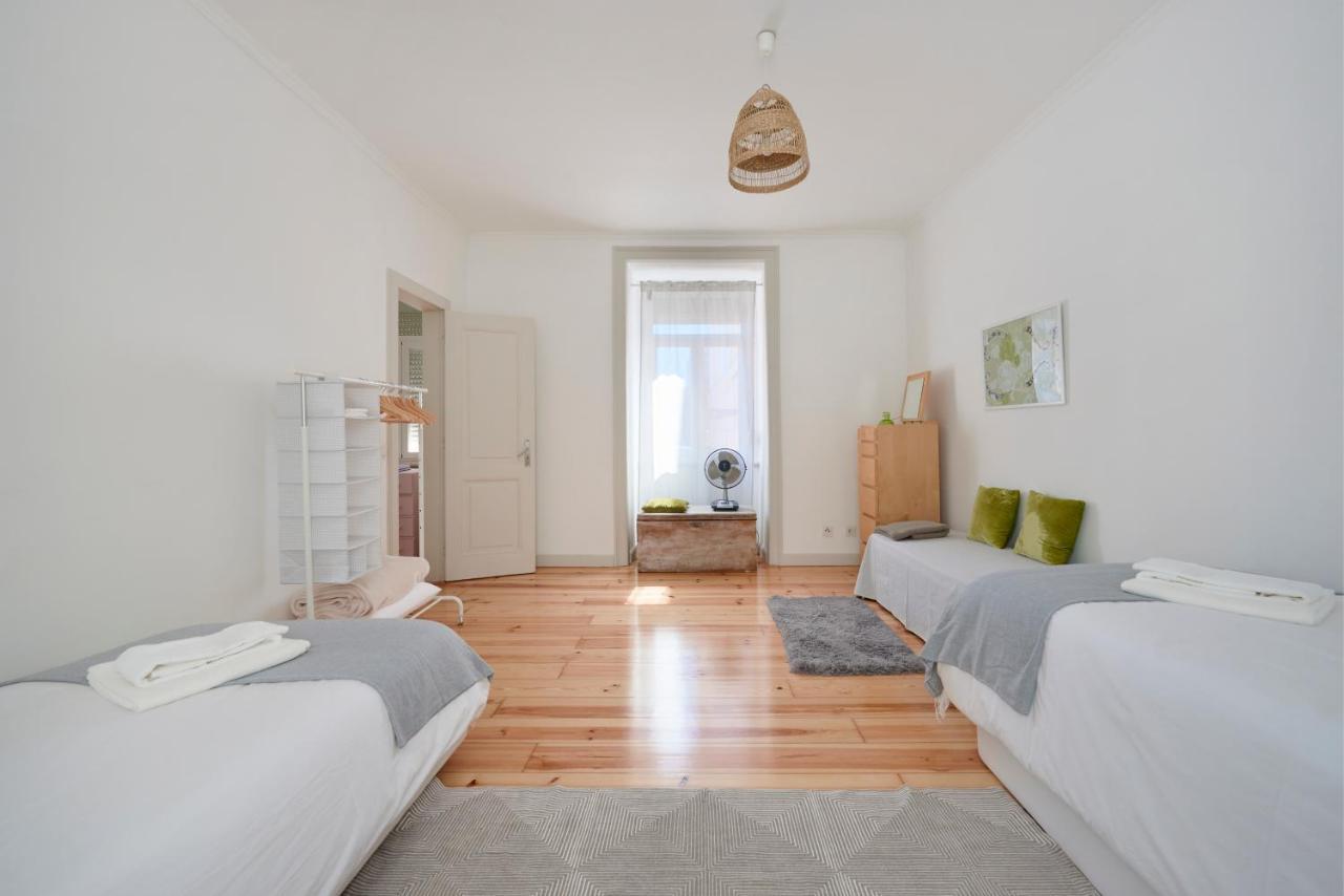 Sunny Apartment With Balcony! Lisboa Eksteriør billede