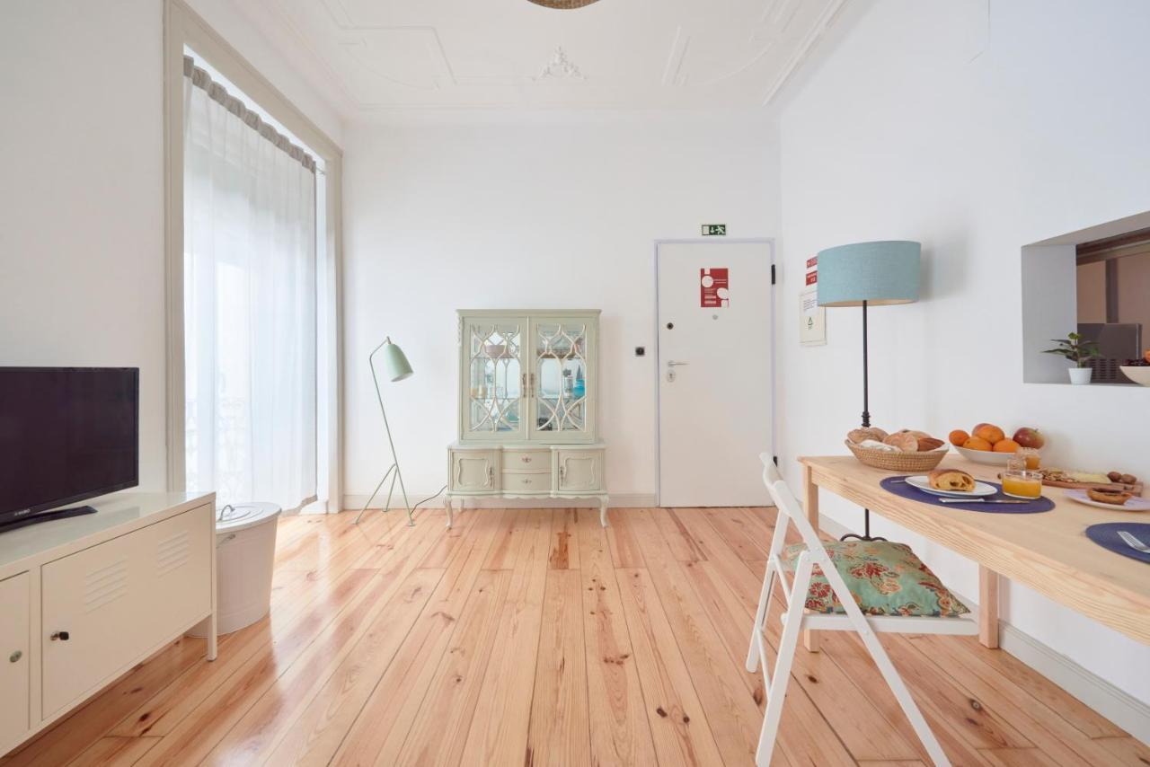 Sunny Apartment With Balcony! Lisboa Eksteriør billede