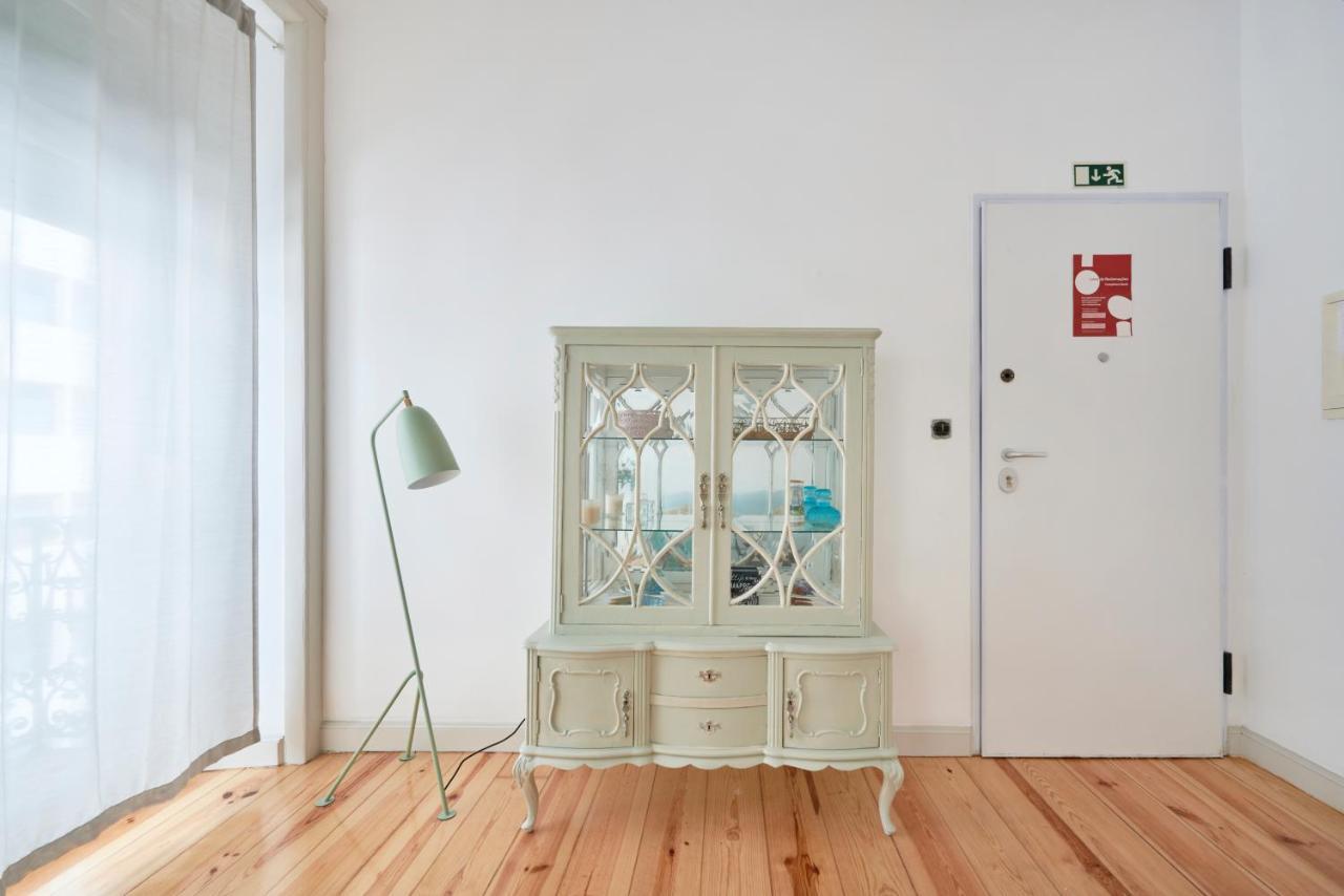 Sunny Apartment With Balcony! Lisboa Eksteriør billede